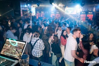 Ночной клуб Neon Киров фото №13